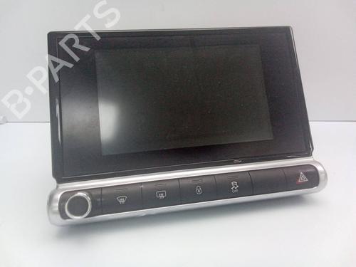 Used Display monitor Display monitor CITROËN C4 CACTUS 1.2 VTi 82 (82 hp) 20702102 20702102