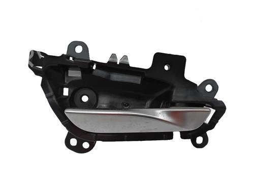 Høyre foran invendig håndtak BMW 1 (F20) 116 d (116 hp) 30506187