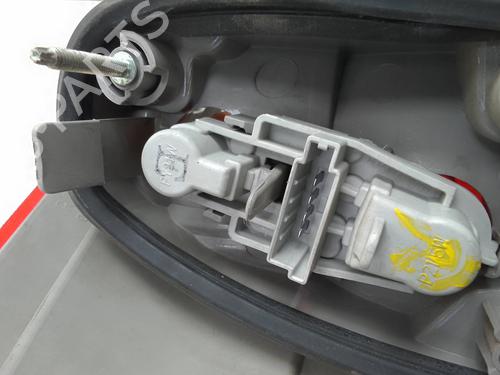 Right taillight FORD MONDEO IV (BA7) 2.0 TDCi | BP26161185C35 