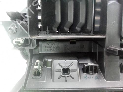 Used Switch PEUGEOT 208 II (UB_, UP_, UW_, UJ_) 1.2 PureTech 100 (101 hp) 18574061