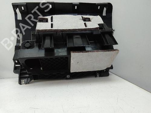 Used Glove box BMW X1 (E84) sDrive 20 d (177 hp) 18585254