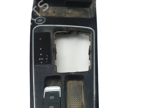 switch-seat-leon-5f1-2012-2013-2014-2015-2016-2017-2018-2019-2020-2021-28150266 main image
