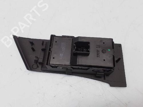 Used Left front window switch OPEL ASTRA J (P10) 1.7 CDTI (68) (125 hp) 24465695