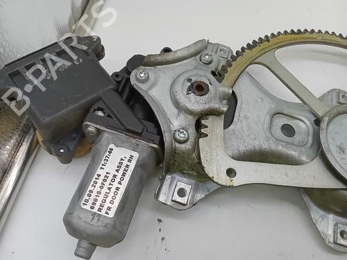 Front right window mechanism TOYOTA VERSO (_R2_) 1.8 (ZGR21_, ZGR21R) | BP29386483C23 