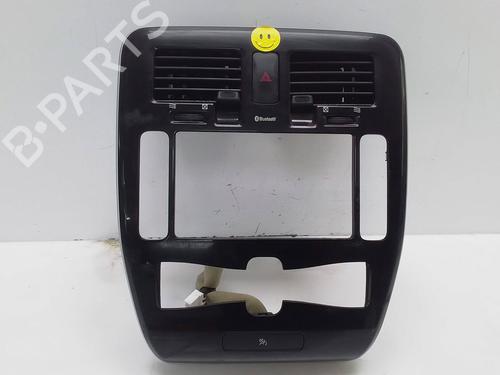 BP30050793O1 main image