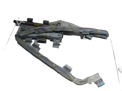 left-curtain-airbag-toyota-prius-plus-_w4_-2011-33286175 main image