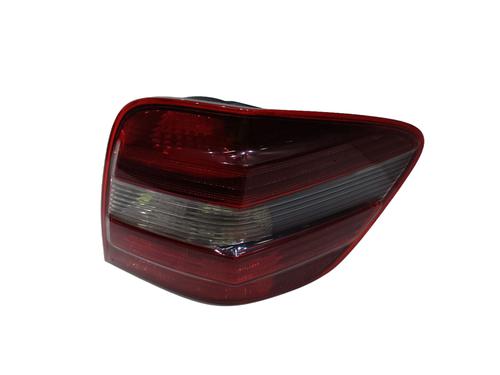 Right taillight MERCEDES-BENZ M-CLASS (W164) ML 350 CDI 4-matic (164.122) | BP30410160C35