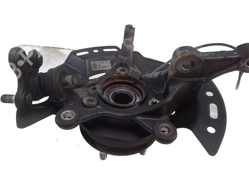 Used Left front steering knuckle HYUNDAI i30 Estate (PDE) 1.6 CRDi (116 hp) 30195364