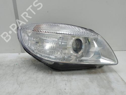 Used Right headlight Right headlight SKODA FABIA III (NJ3) 1.4 TDI (90 hp) 18957089 18957089