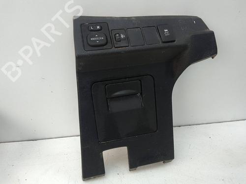 Used Glove box Glove box 18585794 18585794