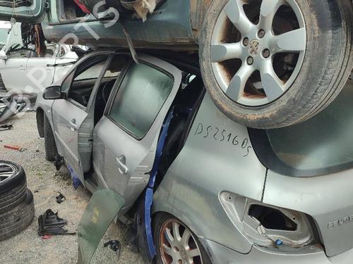 Used Seat buckle PEUGEOT 307 (3A/C) 2.0 HDi 90 (90 hp) 18590581