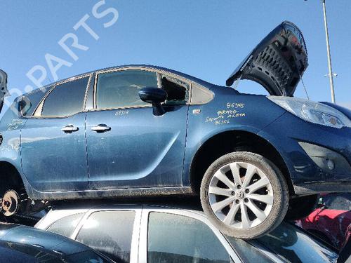 Used Right front suspension arm OPEL MERIVA B MPV (S10) 1.4 (75) (120 hp) 18575427