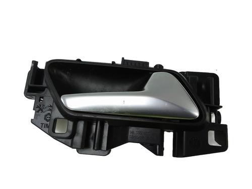 Used Front right interior door handle Front right interior door handle 20714403 20714403