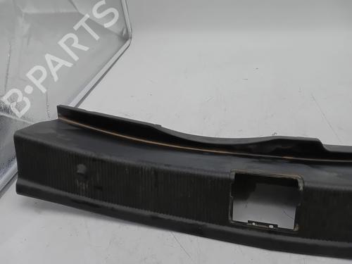 Tailgate trim MERCEDES-BENZ E-CLASS Coupe (C207) E 350 CDI (207.323) | BP29396360C151 
