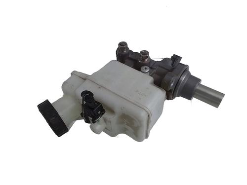 Brake master cylinder MG MG ZS SUV (AZS1) 1.5 VTi | BP31037318M77