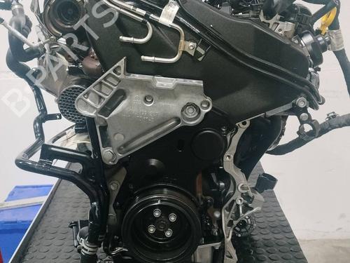 Motor SEAT LEON (5F1) 2.0 TDI (150 hp) 28150855