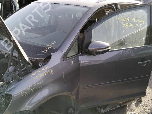 Used Right front suspension arm VW TOURAN (1T3) [2010-2015]  19733468