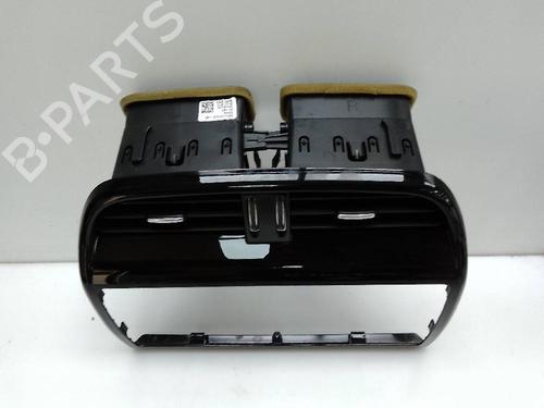 Used Air vent JAGUAR XE (X760) 2.0 D (180 hp) 18577894