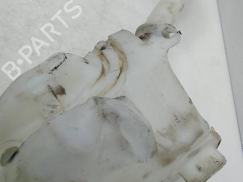 Windscreen washer tank PEUGEOT 208 I (CA_, CC_) 1.2 THP 110 | BP21585925C113