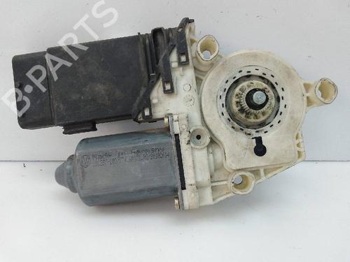 Left front window motor SEAT LEON (1M1)  | BP21800520E21 