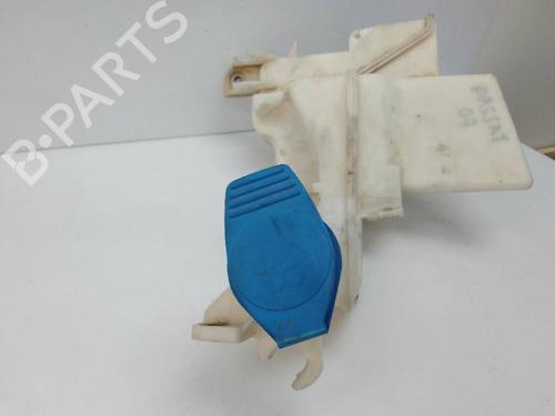 Used Windscreen washer tank VW PASSAT B6 (3C2) [2005-2010]  21125950