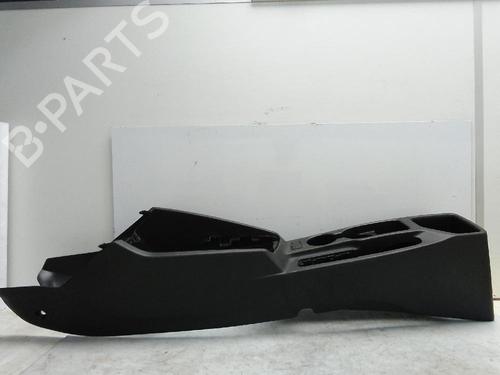 Used Middle console HYUNDAI i20 II (GB, IB) 1.2 (84 hp) 27445694