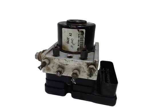 Used ABS pump SUZUKI GRAND VITARA II (JT, TE, TD) 2.0 All-wheel Drive (TD54V, JB420) (140 hp) 31825619