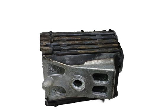 engine-mount-mercedes-benz-sprinter-3-t-van-b906-2006-2007-2008-2009-2010-2011-2012-2013-2014-2015-2016-2017-2018-32043183 main image