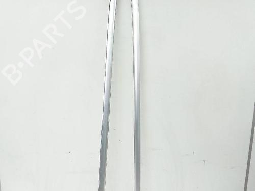 Used Roof bar TOYOTA AURIS Estate (_E18_) 2.0 D-4D (ADE186_) (124 hp) 18585540