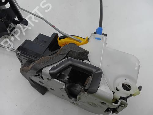 Front left lock OPEL MOKKA / MOKKA X (J13) 1.6 CDTI (_76) | BP29477317C98 