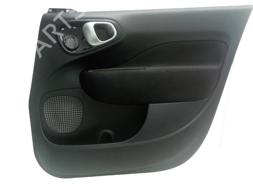 Used Front right panel Front right panel FIAT 500L (351_, 352_) 1.3 D Multijet (199.LYM11, 199.LYM1A) (95 hp) 28149021 28149021