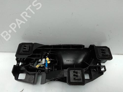 Used Front right interior door handle PEUGEOT 208 II (UB_, UP_, UW_, UJ_) 1.5 BlueHDI 100 (102 hp) 22521621
