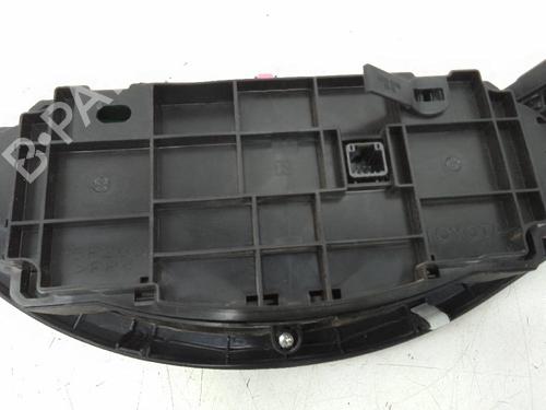 Used Climate control TOYOTA YARIS (_P13_) 1.5 (NSP131_) (112 hp) 20503702