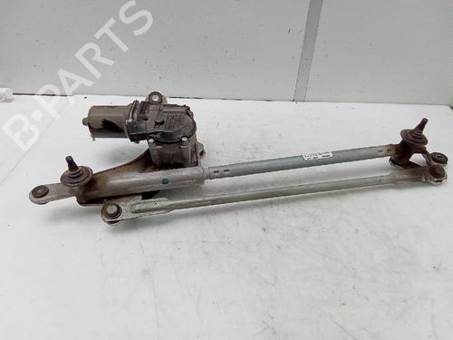 Used Front wiper motor AUDI Q5 (FYB, FYG) 2.0 TFSI quattro (252 hp) 18577383