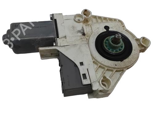 Right front window motor LAND ROVER RANGE ROVER SPORT I (L320) 2.7 D 4x4 | BP31037898E20