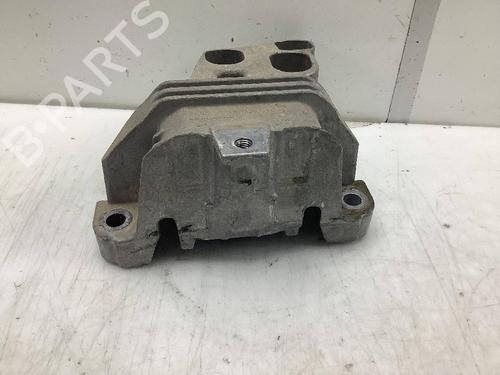 Support MERCEDES-BENZ CLA Coupe (C117) CLA 200 CDI / d (117.308) | BP18597062C155 
