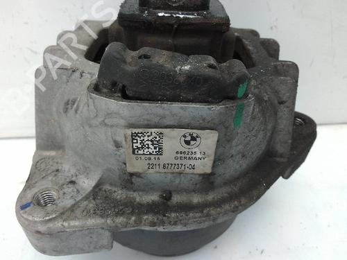 Used Engine mount BMW 5 Gran Turismo (F07) 530 d (258 hp) 23032589