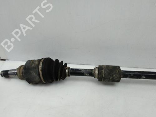 Right front driveshaft TOYOTA YARIS (_P13_) 1.5 Hybrid (NHP130_, NHP130) | BP23643373M39 