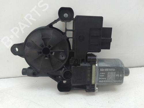 Vindusheismotor venstre bak AUDI Q3 (F3B) 35 TDI (150 hp) 26054950