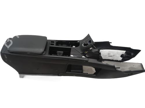 Consola central LEXUS RX (_L1_) 450h AWD (GYL15, GYL15_, GYL15R) (299 hp) 32699447