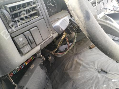 Used Headlight switch VW TRANSPORTER T4 Van (70A, 70H, 7DA, 7DH) 2.4 D (78 hp) 29501226