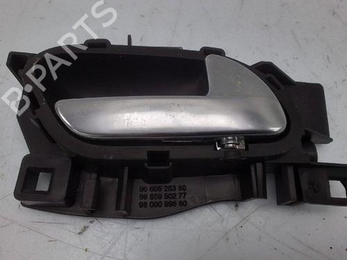 Rear right exterior door handle PEUGEOT 508 I (8D_) 2.0 BlueHDi 180 | BP24483766C130