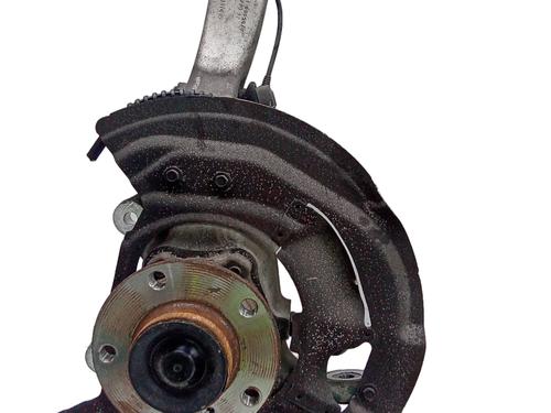 Used Right front steering knuckle Right front steering knuckle BMW X5 (F15, F85) sDrive 25 d (231 hp) 18575621 18575621