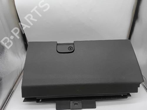 Glove box NISSAN X-TRAIL I (T30) 2.2 Di 4x4 | BP26932909C95 