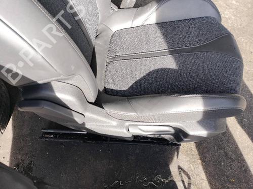 Right front seat PEUGEOT 3008 II SUV (MC_, MR_, MJ_, M4_) 1.2 THP/ PureTech 130 (MRHNSM, MRHNSU, MRHNSJ, MRHNYW,... | BP18593603C16 