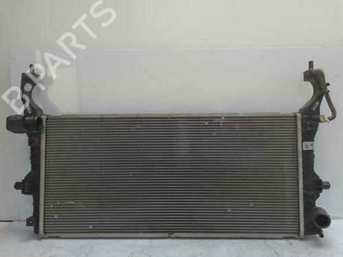 Used Water radiator HYUNDAI i30 (PDE, PD, PDEN) 1.6 CRDi (95 hp) 28810664
