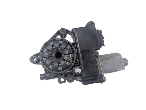 Used Right rear window motor Right rear window motor HYUNDAI i40 I (VF) 1.7 CRDi (116 hp) 18582937 18582937