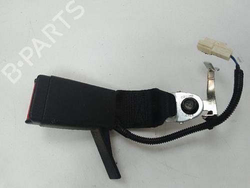 Used Seat buckle TOYOTA AURIS Estate (_E18_) 2.0 D-4D (ADE186_) (124 hp) 18586335