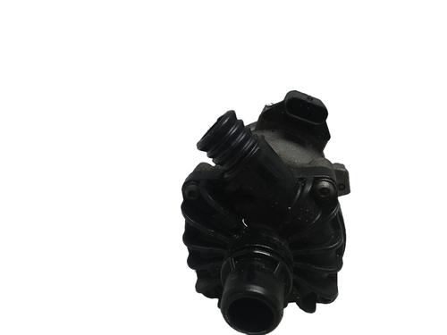 Used Auxiliary water pump BMW X5 (F15, F85) M (575 hp) 31330676