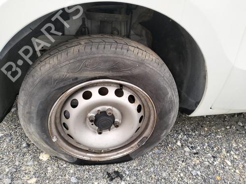 Used Left front steering knuckle FIAT QUBO (225_) 1.3 D Multijet (225CXB1A, 225AXB1A, 225CXB11, 225AXB11,... (75 hp) 31013595